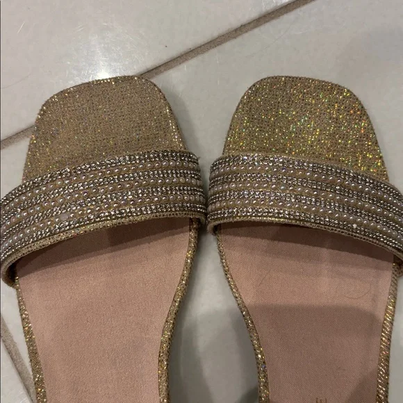 Girls sparkly dressy open toed shoes - Picture 5 of 5
